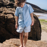 Shorts Chico Infantil em Linho Listrado Azul